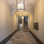 شقة Charming 3 Bedroom Wonder Downtown By Lovelystay Lisboa
