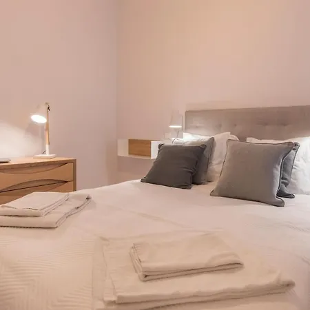 Charming 3 Bedroom Wonder Downtown By Lovelystay Apartamento Lisboa